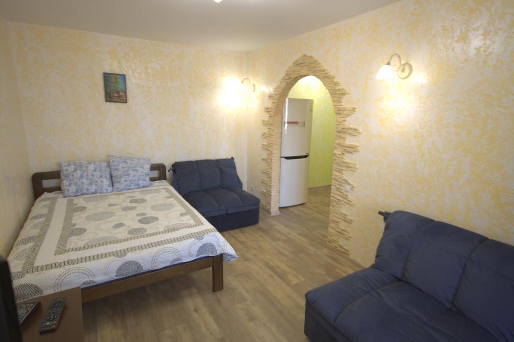 צ'ורנומורסק Apartment Ilyichevsk מראה חיצוני תמונה