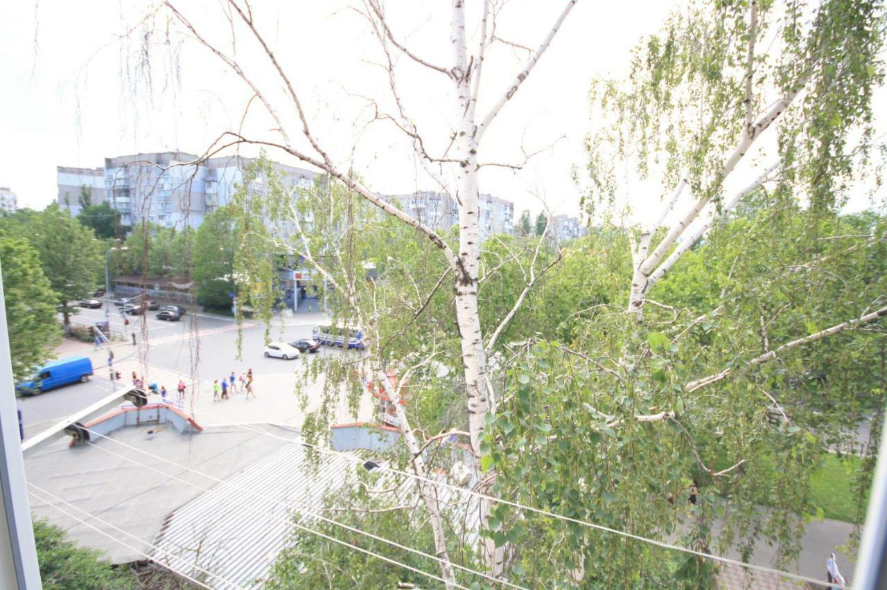 צ'ורנומורסק Apartment Ilyichevsk מראה חיצוני תמונה